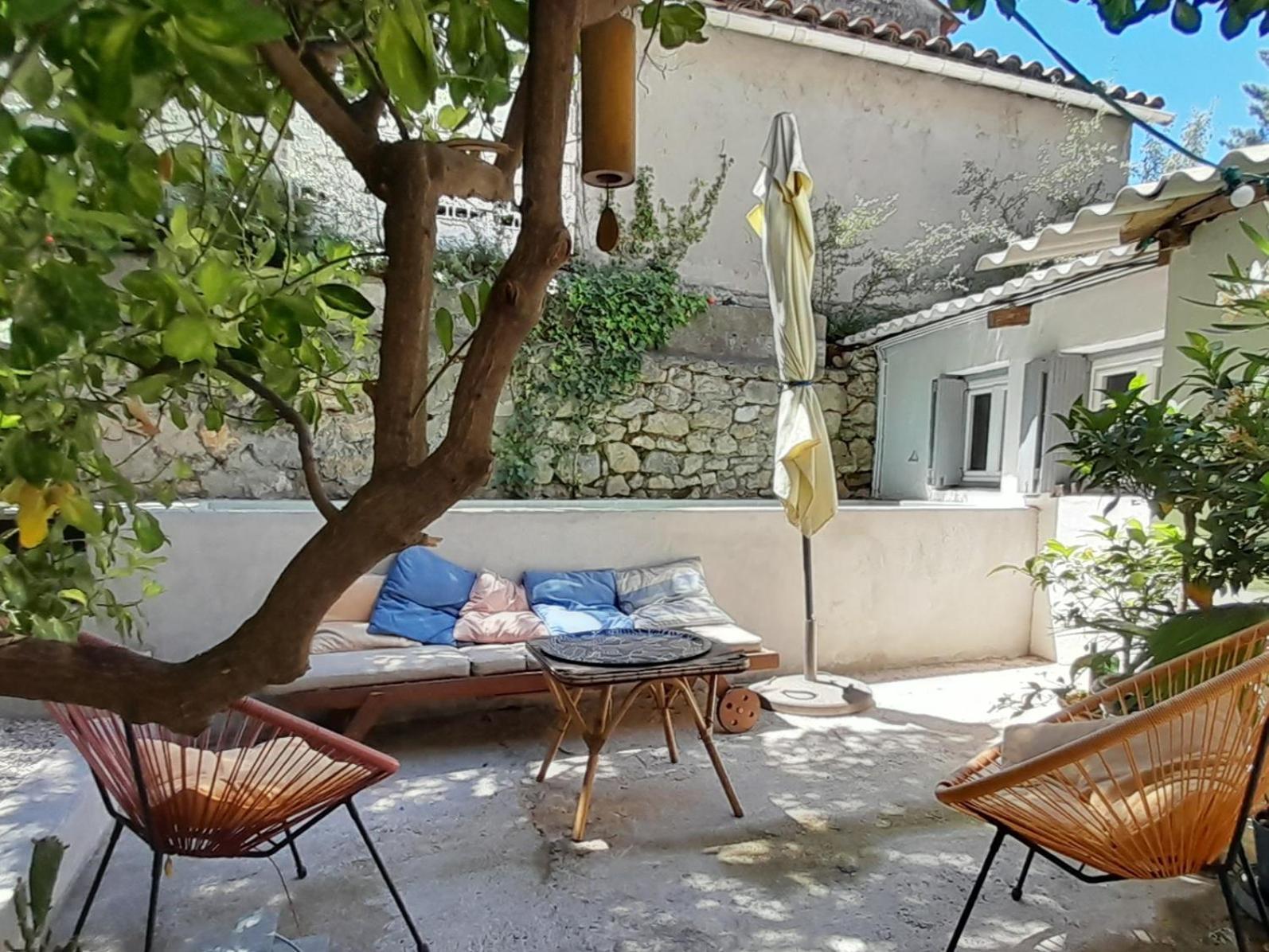Casa D'Olivier Chambre D'Hotes Арль Экстерьер фото